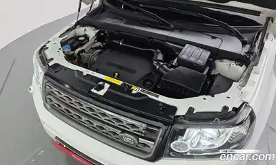 Land Rover Freelander 2014 2.2 автомат (гидро), миниатюра 6