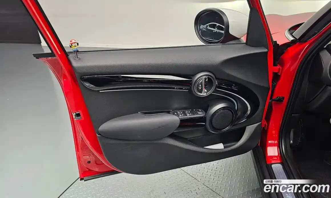 Mini Cooper 2022 1.5 автомат (гидро), фото 14