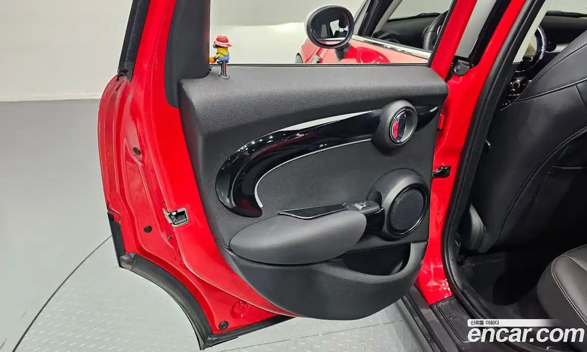 Mini Cooper 2022 1.5 автомат (гидро), фото 15