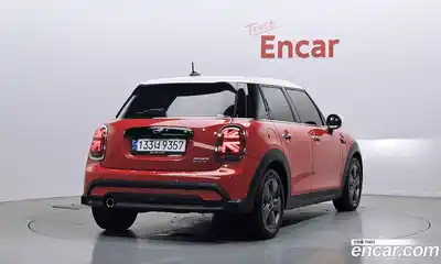 Mini Cooper 2022 1.5 автомат (гидро), миниатюра 2