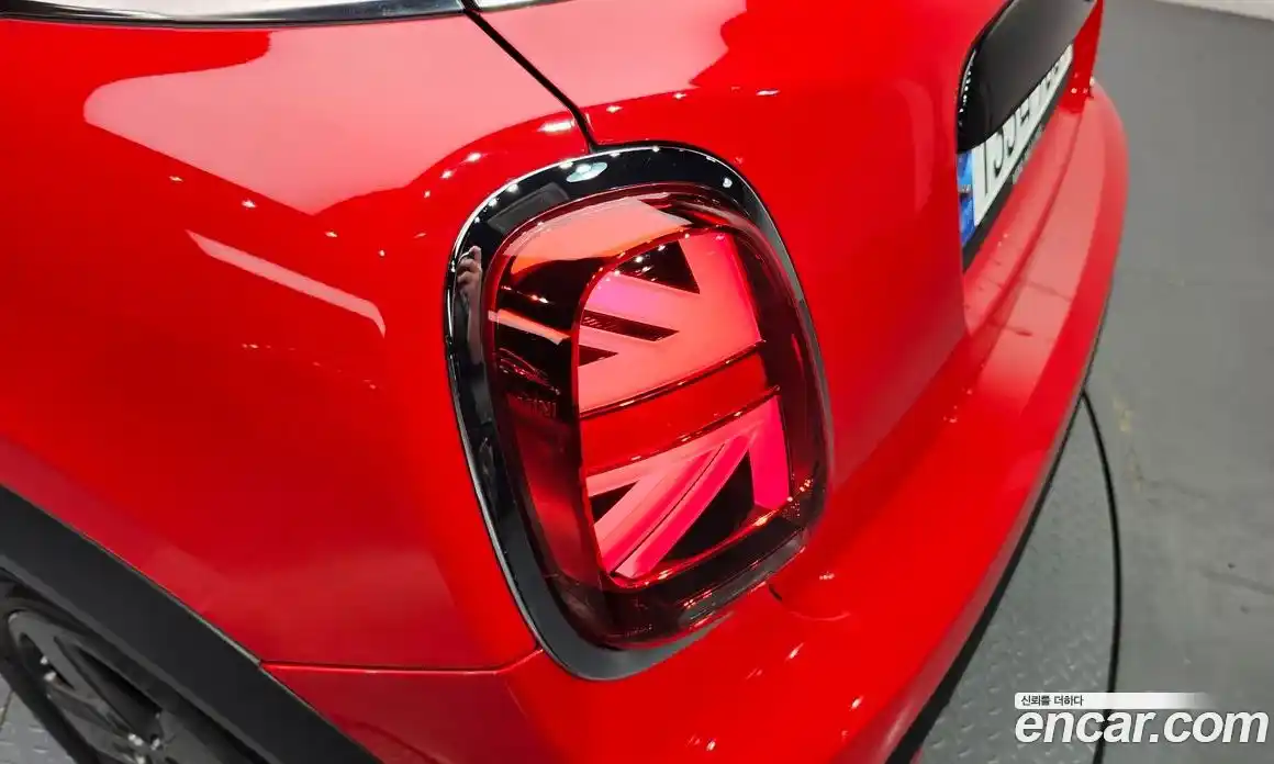 Mini Cooper 2022 1.5 автомат (гидро), фото 9
