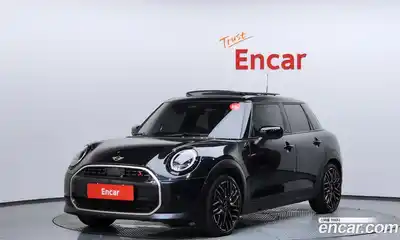 Mini Cooper, 2025, 40 305 км