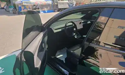 Tesla Model Y 2026 гидро, миниатюра 8