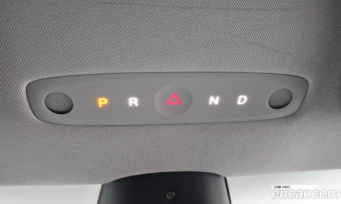 Tesla Model 3 2025 0.2 гидро, фото 11