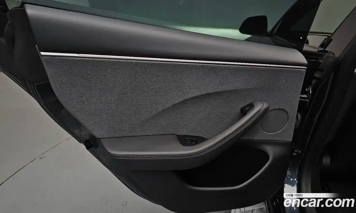 Tesla Model 3 2025 0.2 гидро, фото 14