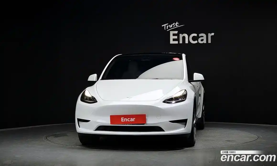 Tesla Model Y 2024 0.2 гидро, фото 3