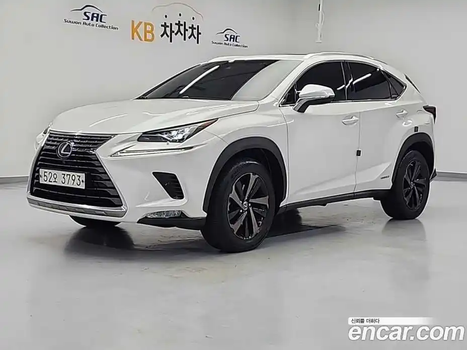 Lexus NX 2018 2.5 гидро, фото 1