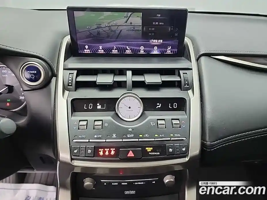 Lexus NX 2018 2.5 гидро, фото 10