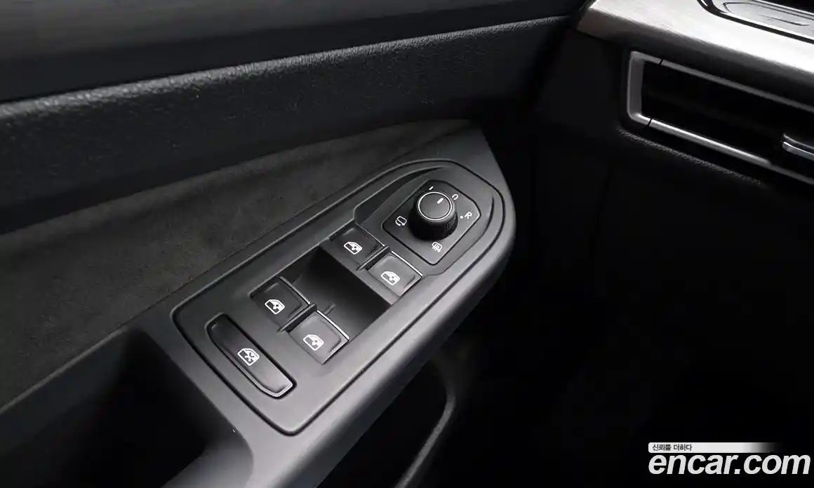 Volkswagen Golf 2024 2.0 автомат (гидро), фото 27