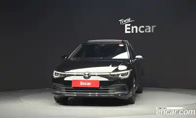 Volkswagen Golf 2024 2.0 автомат (гидро), миниатюра 3