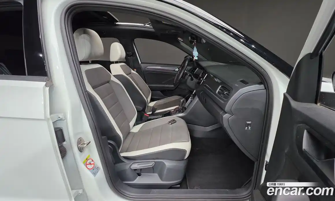 Volkswagen T-Roc 2021 2.0 автомат (гидро), фото 13