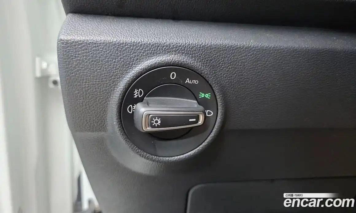 Volkswagen T-Roc 2021 2.0 автомат (гидро), фото 19