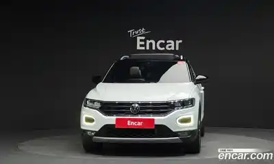 Volkswagen T-Roc 2021 2.0 автомат (гидро), миниатюра 3