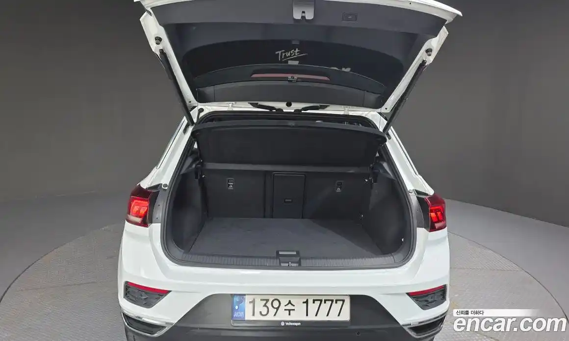 Volkswagen T-Roc 2021 2.0 автомат (гидро), фото 33