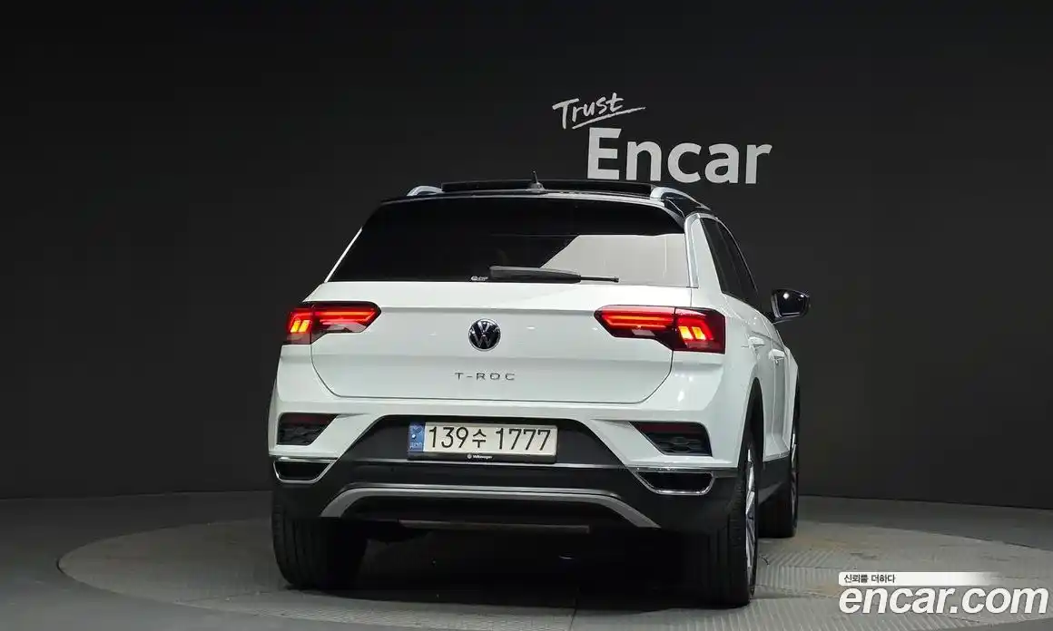 Volkswagen T-Roc 2021 2.0 автомат (гидро), фото 4