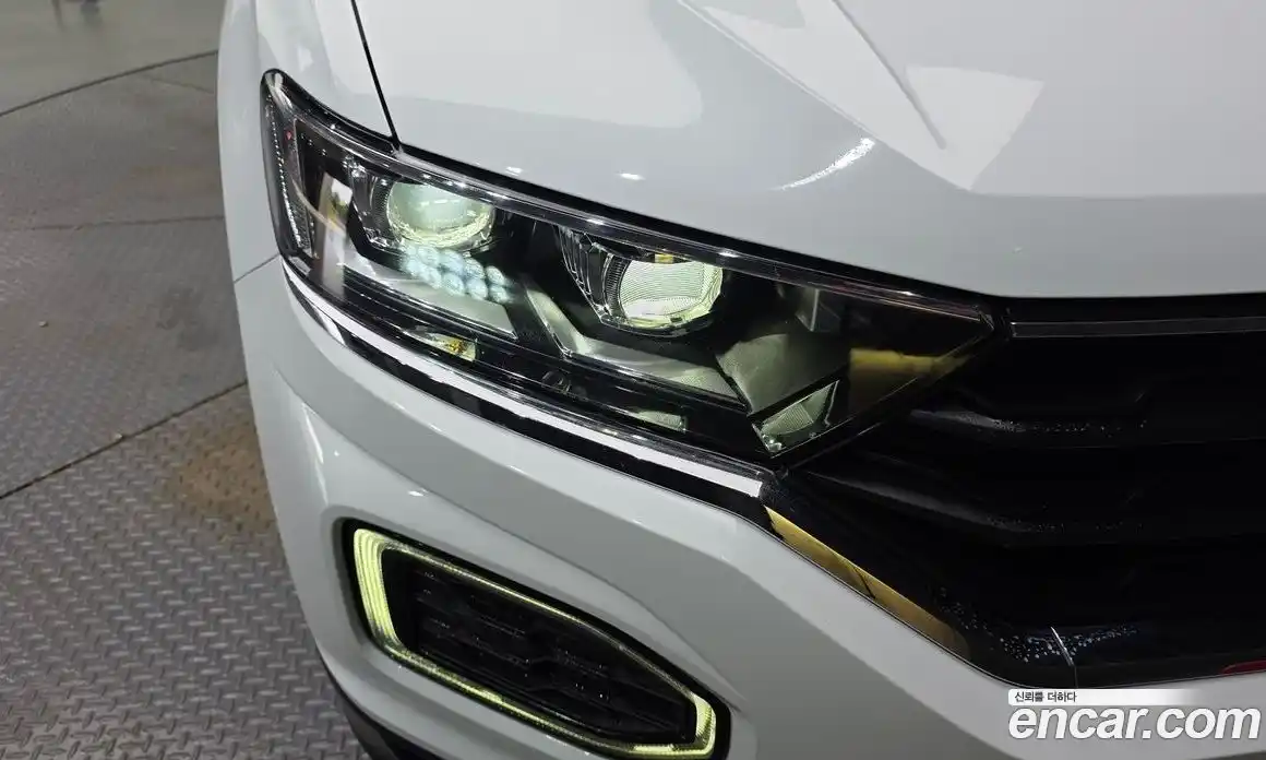 Volkswagen T-Roc 2021 2.0 автомат (гидро), фото 8