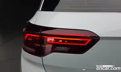 Volkswagen T-Roc 2021 2.0 автомат (гидро), миниатюра 9