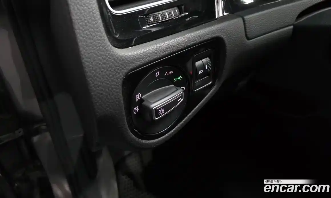 Volkswagen Golf 2013 1.6 автомат (гидро), фото 18