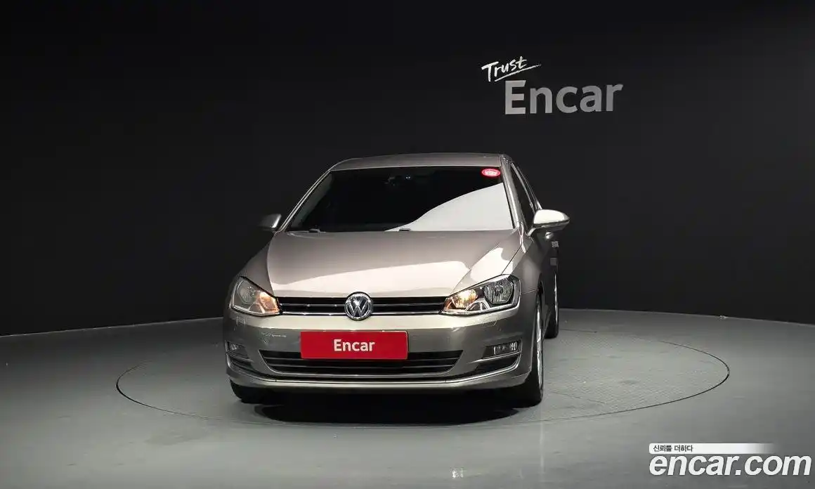 Volkswagen Golf 2013 1.6 автомат (гидро), фото 3