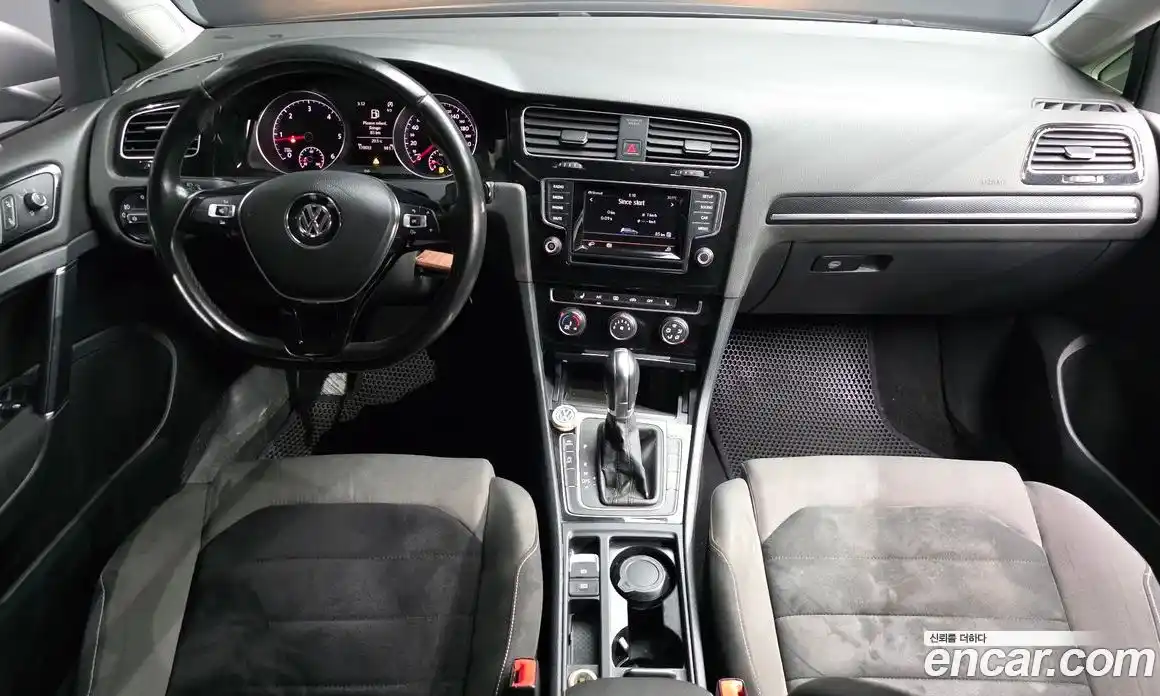 Volkswagen Golf 2013 1.6 автомат (гидро), фото 7