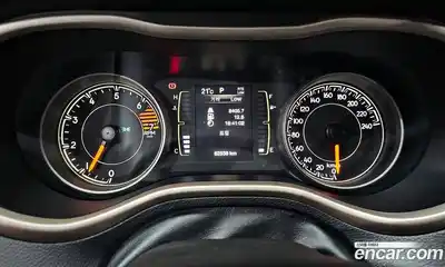 Jeep Cherokee 2017 2.4 автомат (гидро), миниатюра 11
