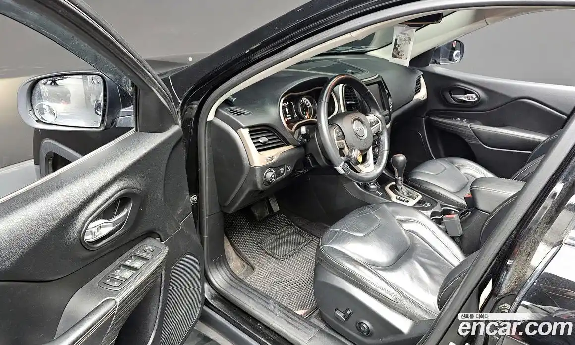 Jeep Cherokee 2017 2.4 автомат (гидро), фото 17