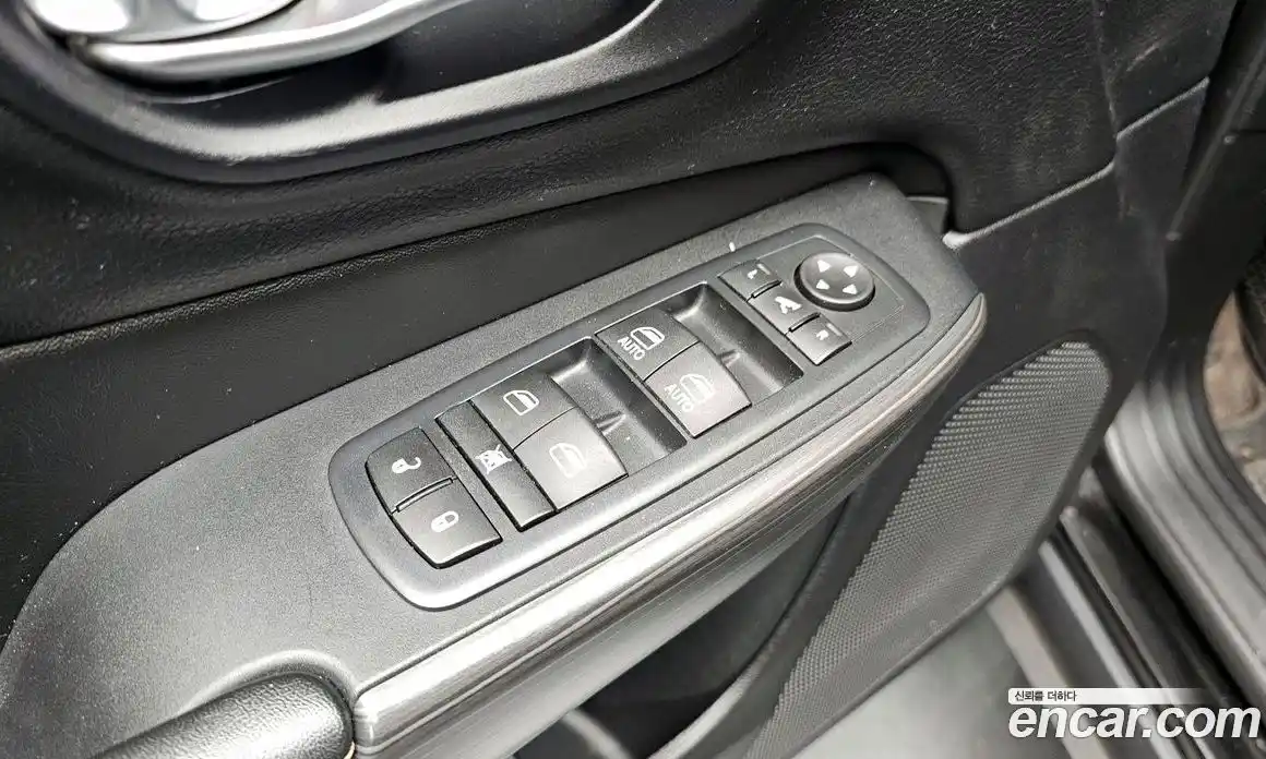 Jeep Cherokee 2017 2.4 автомат (гидро), фото 24