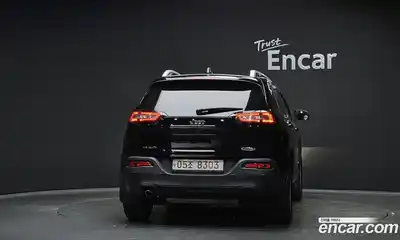 Jeep Cherokee 2017 2.4 автомат (гидро), миниатюра 4