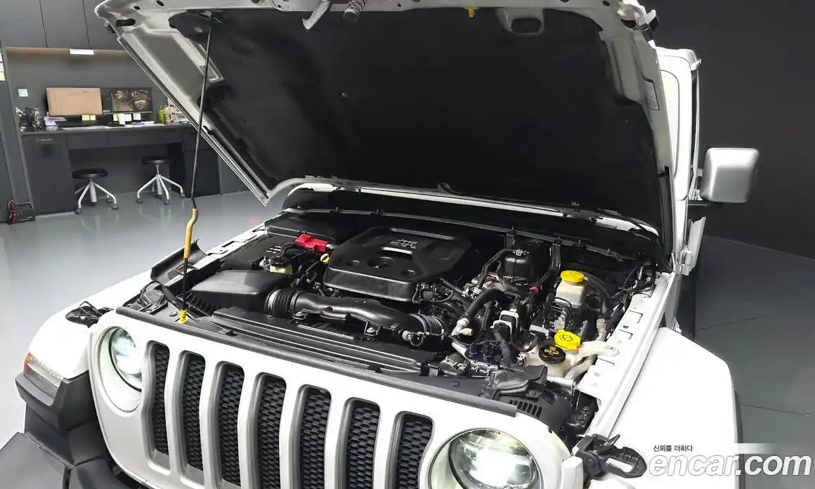 Jeep Wrangler 2019 2.0 автомат (гидро), фото 6
