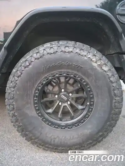 Jeep Wrangler 2019 2.0 автомат (гидро), миниатюра 5