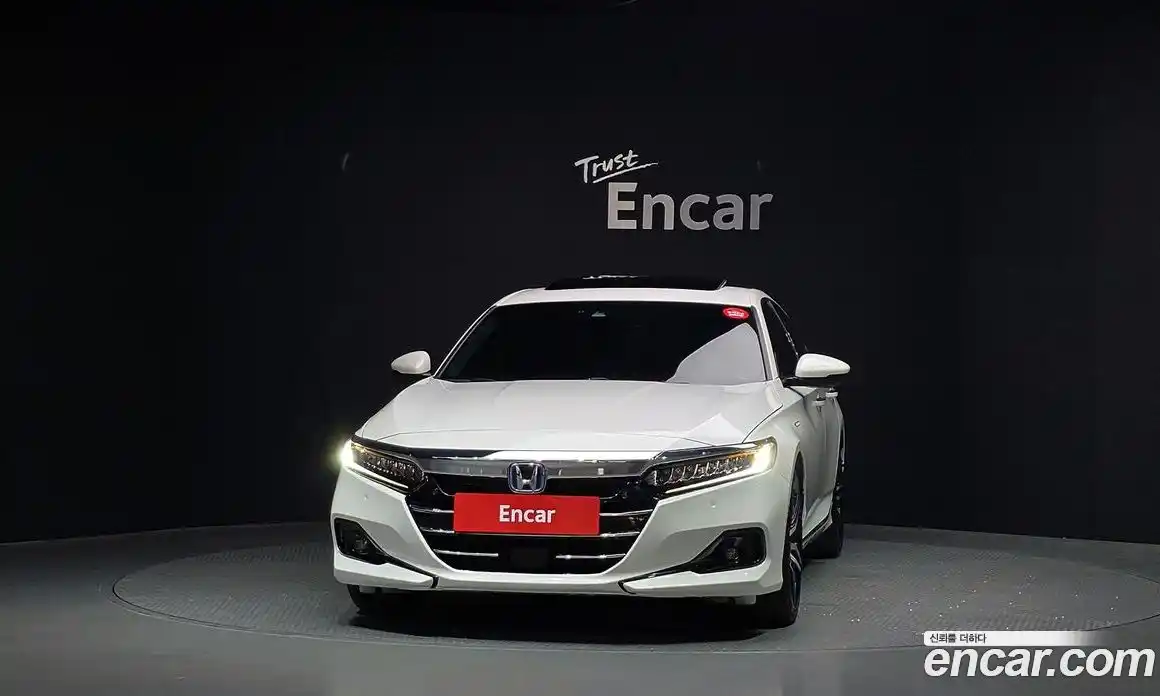 Honda Accord 2022 2.0 автомат (гидро), фото 3