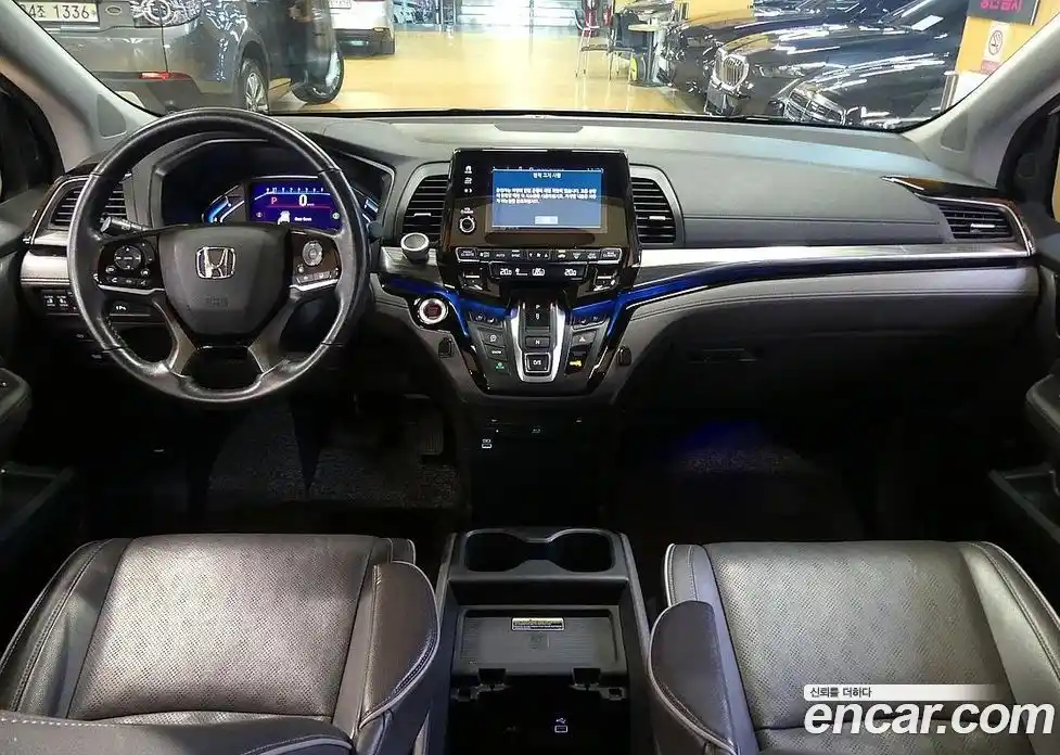 Honda Odyssey 2021 3.5 автомат (гидро), фото 7
