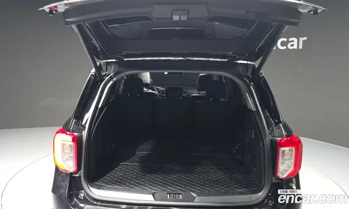 Ford Explorer 2020 2.3 автомат (гидро), фото 26