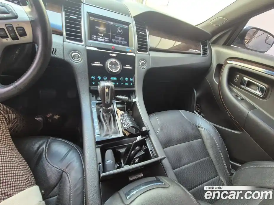 Ford Taurus 2013 2.0 автомат (гидро), фото 6