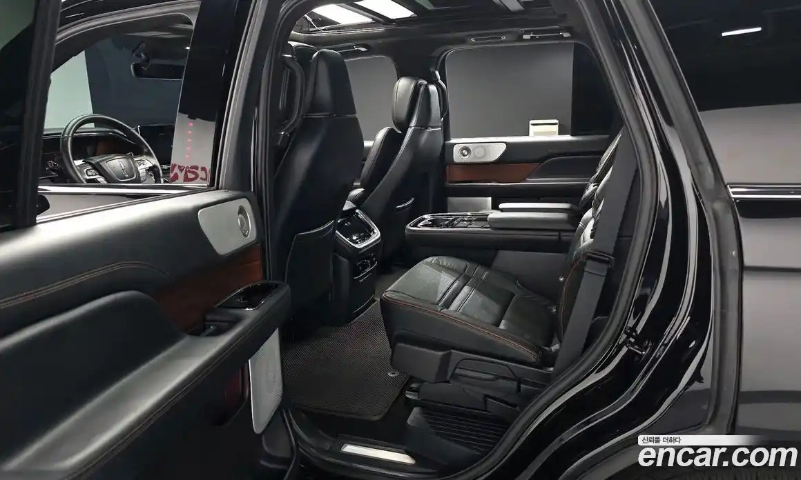Lincoln Navigator 2023 3.5 гидро, фото 18