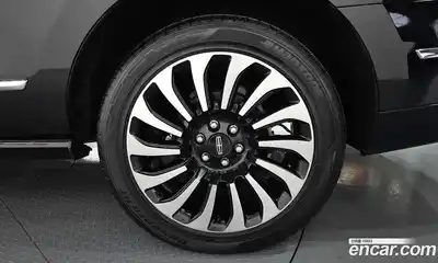 Lincoln Navigator 2023 3.5 гидро, миниатюра 7