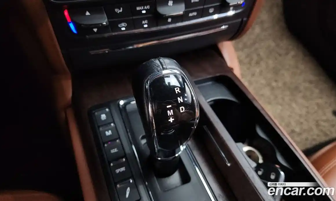 Maserati Quattroporte 2016 3.0 гидро, фото 11