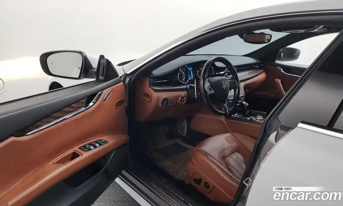 Maserati Quattroporte 2016 3.0 гидро, фото 12