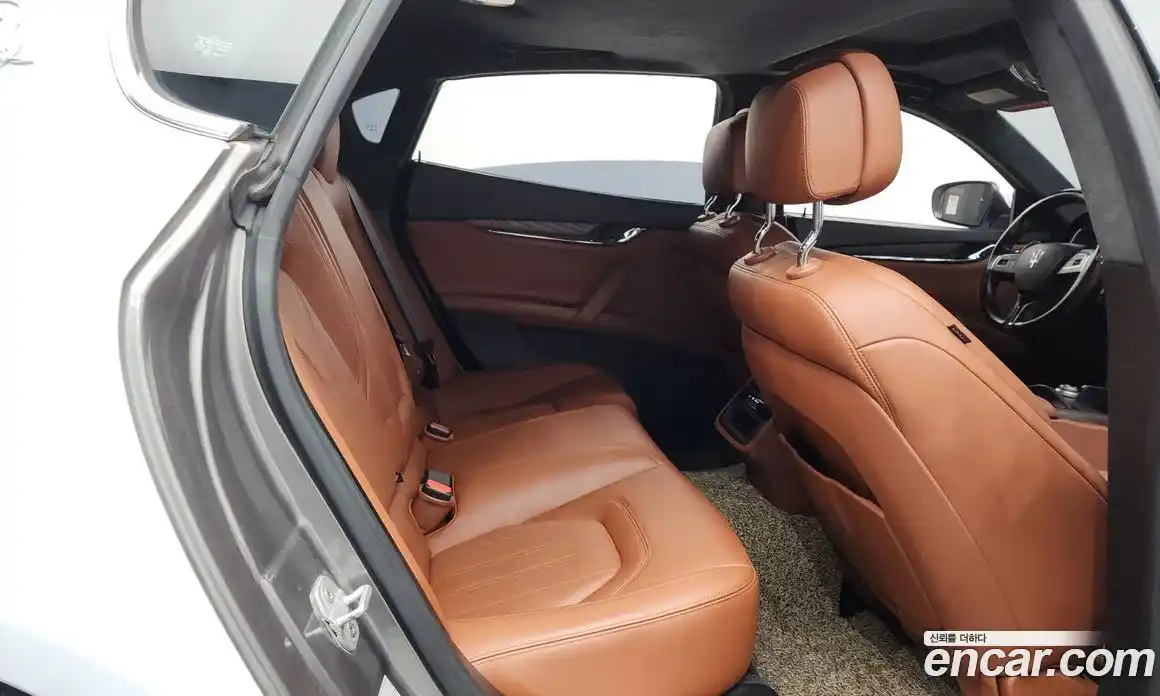 Maserati Quattroporte 2016 3.0 гидро, фото 16