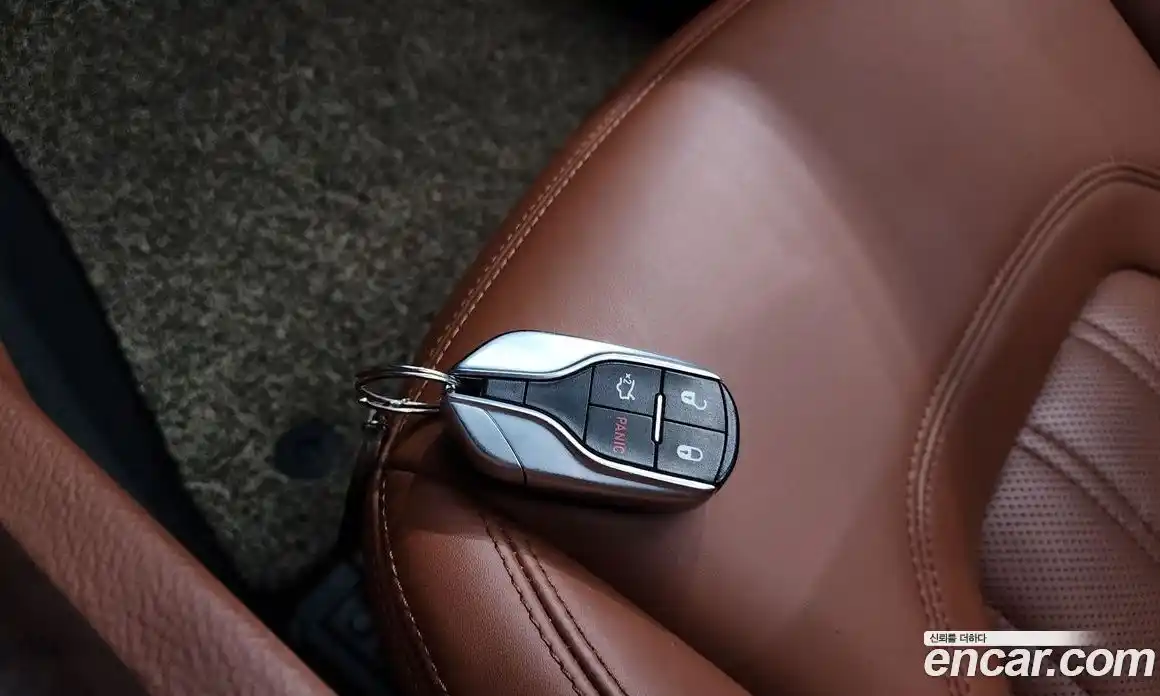 Maserati Quattroporte 2016 3.0 гидро, фото 20