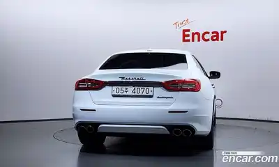 Maserati Quattroporte 2016 3.0 гидро, миниатюра 3