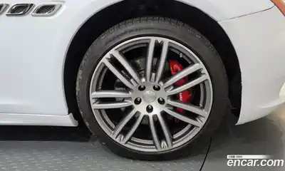 Maserati Quattroporte 2016 3.0 гидро, миниатюра 6
