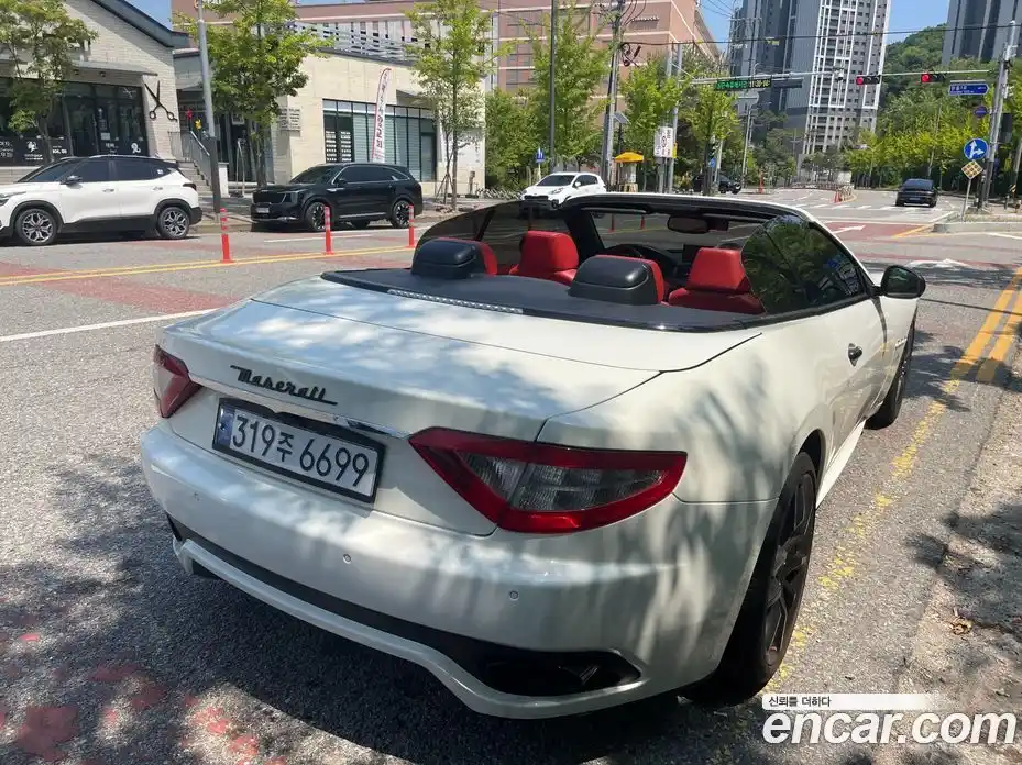 Maserati Gran Cabrio 2012 4.7 гидро, фото 7