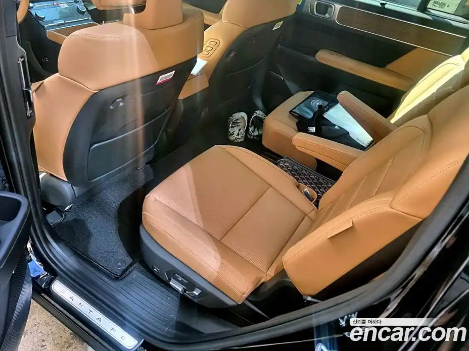 Hyundai Santa Fe 2024 1.6 автомат (гидро), фото 14