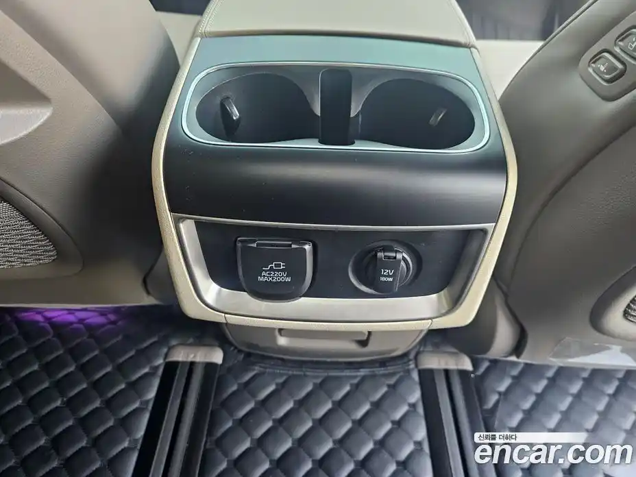 Kia Carnival 2024 2.2 автомат (гидро), фото 16