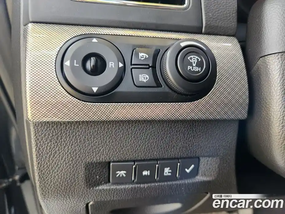 Chevrolet Captiva 2016 2.0 автомат (гидро), фото 12