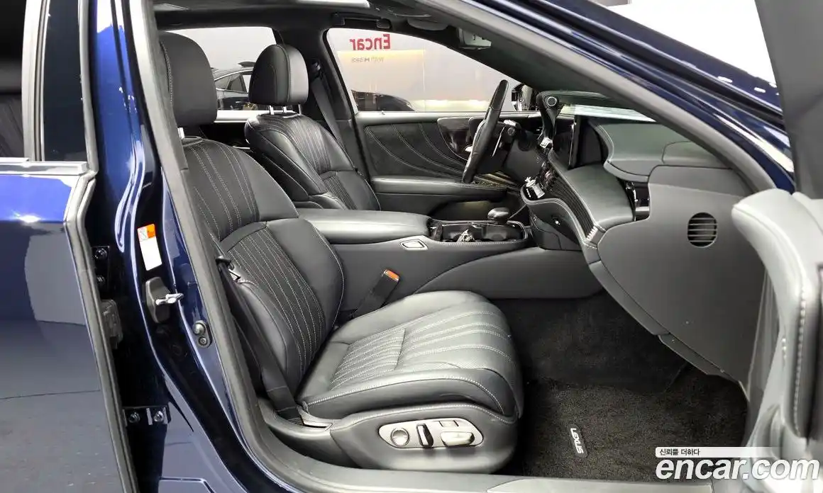 Lexus LS 2024 3.5 гидро, фото 11