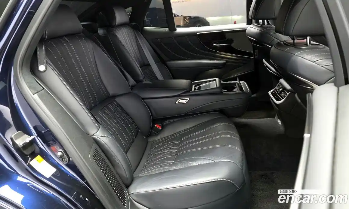 Lexus LS 2024 3.5 гидро, фото 12