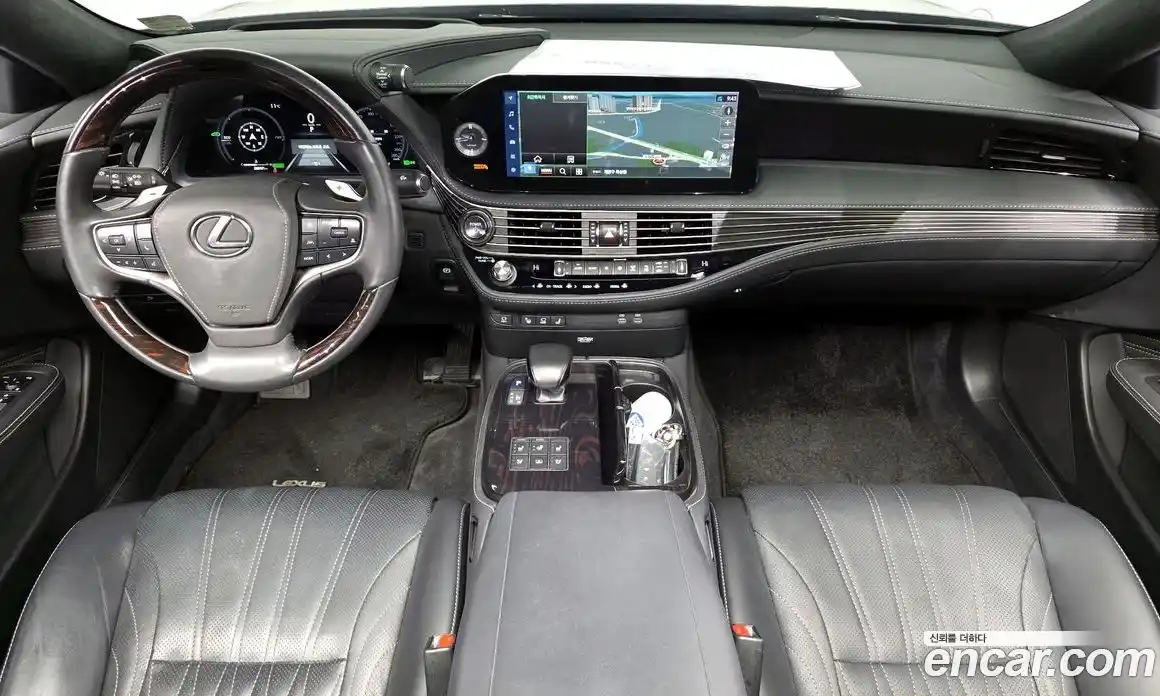 Lexus LS 2024 3.5 гидро, фото 7