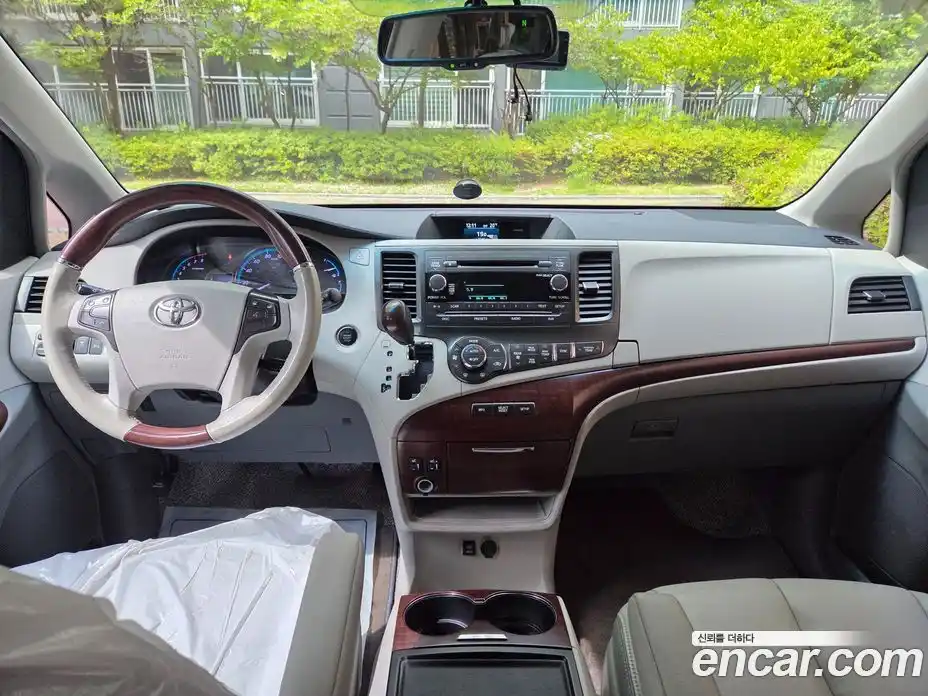 Toyota Sienna 2014 3.5 гидро, фото 10